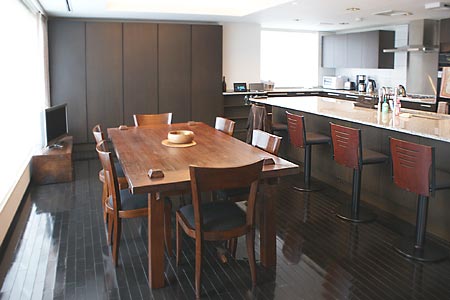 J Residence (Minato-ku, Tokyo)